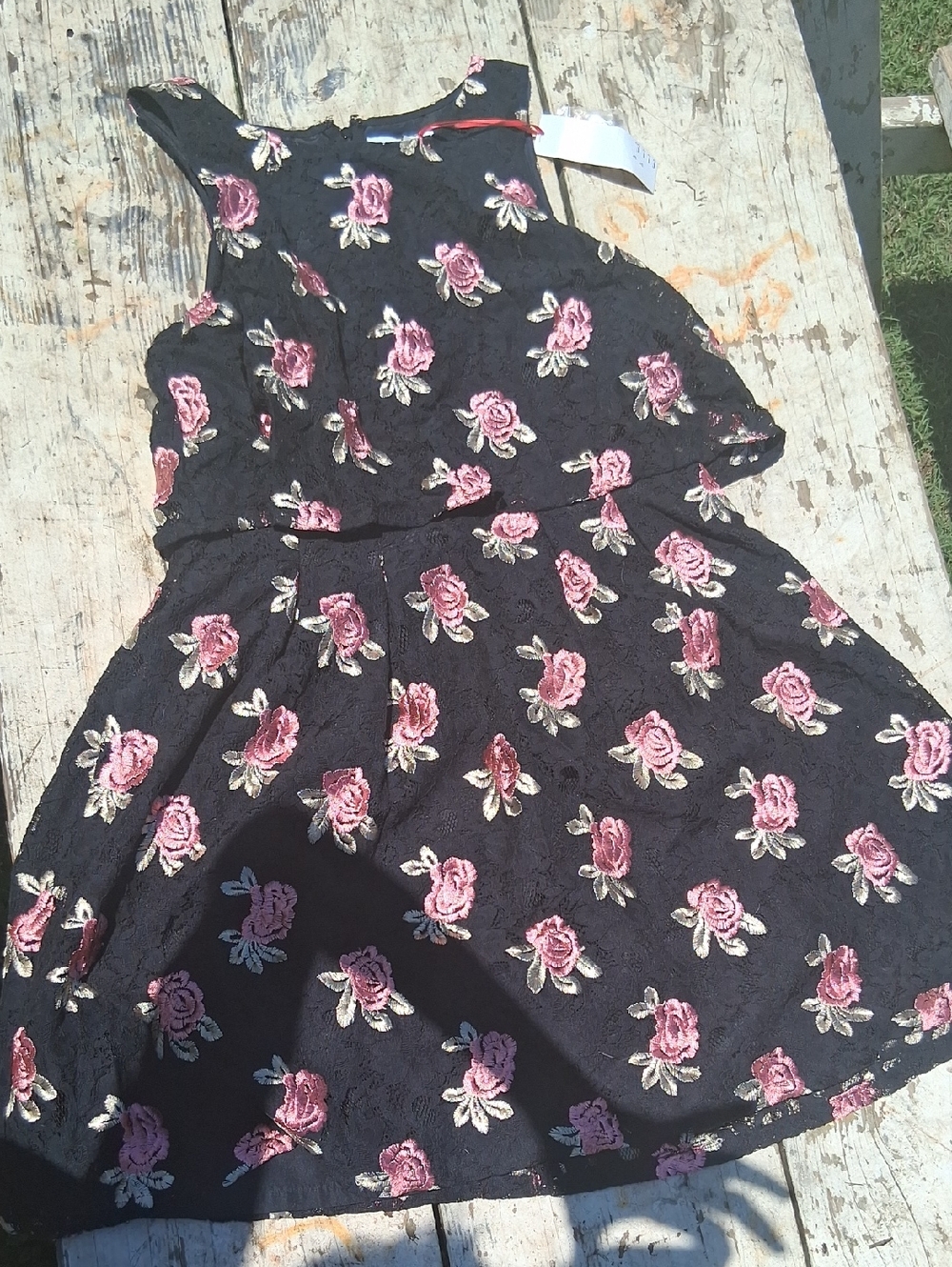 Elle Ladies Elegant Dress